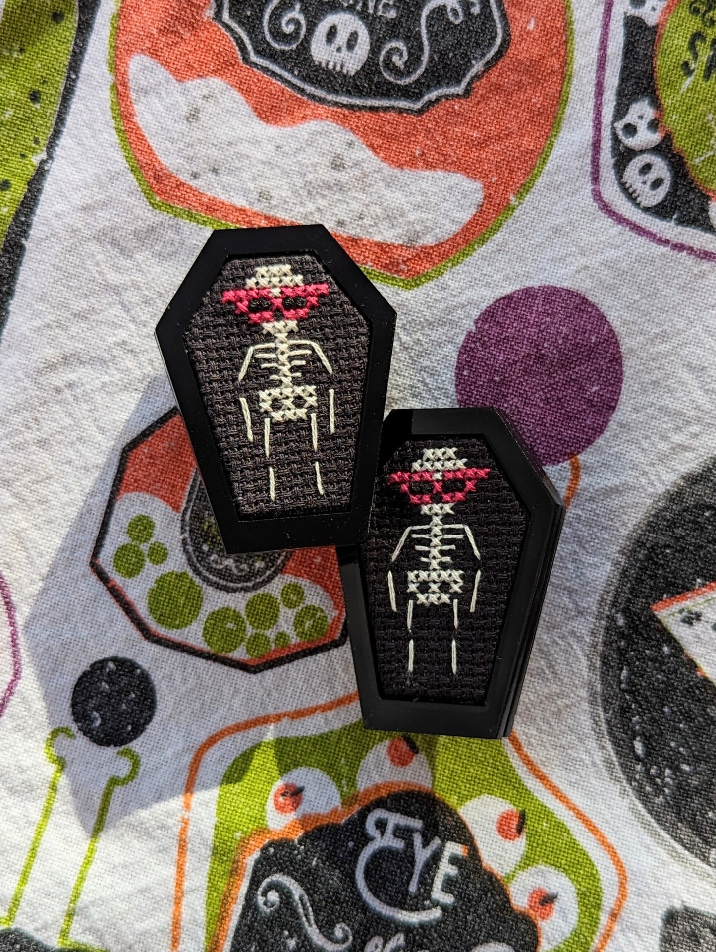 Skelly Boi Pin